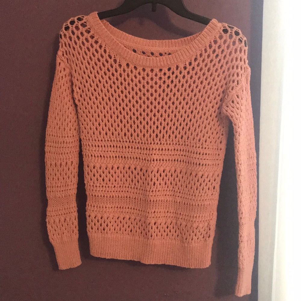 Women’s Light Pink Sweater